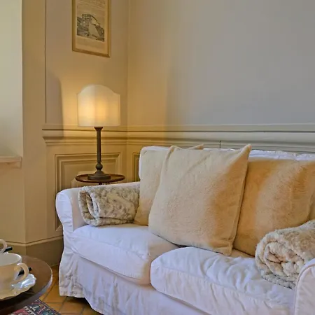 La Contessa Apartment *